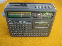 Sunny TU 802FS - Stari radio