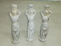 Tri stare figure od legure - visina 35 cm
