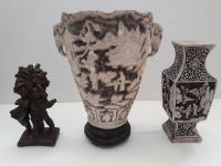 1 ukrasna japanska vaza, 1 sreljefom prirode, figura djevojčica-dječak