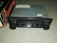 Vintage auto kasetofon i radio Ferrari KL3000
