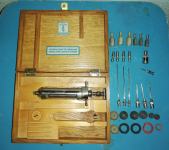 Vintage injekcijski komplet, za finu kiruršku mehaniku