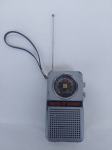 Vintage prijenosni AM FM radio