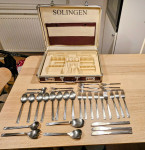 Vintage SOLINGEN inox pribor za jelo u originalnom kovčegu