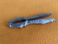 Vintage sovjetski metalni razbijač oraha