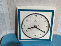 Vintage zidni sat Junghans iz 1970.-tih.