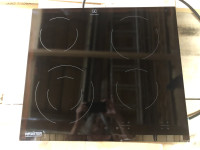 Electrolux "Pećnica + keramička ploča za kuhanje"