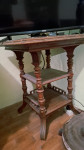antikni etaže,stolić 19.stoljece, orah Austro Ugarska
