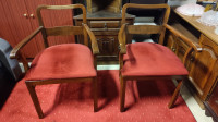 Dvije Art Decor stolice u dobrom stanju 9/10