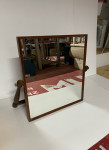 Ogledalo s nogarima- drveni okvir 57 x 52 cm