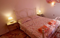 Lampe za noćne ormariče