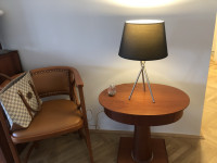Moderna stolna lampa