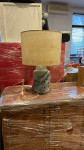 Svjetiljka stolna od keramike