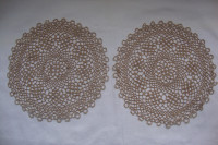 ČIPKA TABLETIĆ 2 kom , promjer 20 cm - Čunčana