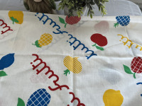 Tutti Frutti stolnjak/nadstolnjak