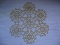 TABLETIĆ RUČNI RAD SA IGLAMA 02 - 27 CM