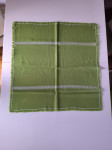Vezeni zeleni stoljnjak - nadstoljnjak 75 x 77 cm
