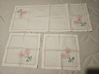 Vintage tabletići/mali stolnjaci, ručni rad