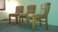 3 drvene stolice (Veoma kvalitetne)