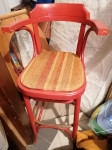 Barske stolice tonet