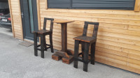 Barski stol i dvije stolice od hrastovih bačvi