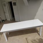 Bijeli drveni stol 2,20 m