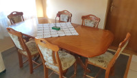 Blagovaonski (kuhinjski) stol i 6 stolica