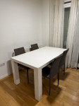 Blagovaonski stol i 4 stolice