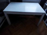 Blagovaonski stol bijeli
