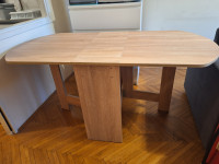 Blagovaonski stol na preklapanje
