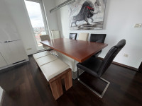 Blagovaonski stol sa stolicama i klupom