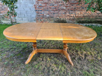 Drveni stol (hrast)
