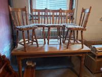 Hrastov stol s klupom i 5 hrastovih stolica