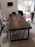 Hrastov stol sa metalnim postoljem masiv rustik za ugostiteljstvo