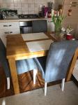 Kuhinjski stol i stolice