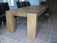 Masivni rustikalni hrastov stol za ugostiteljstvo 220x100cm