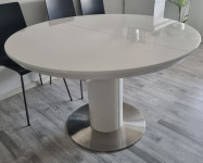 Blagavaonski stol Lesnina