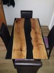Unikatni stol od epoxy smole i drvo tresnje.