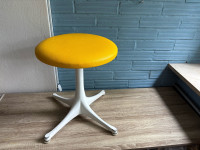 Vintage stolac dizajn George Nelson za Herman Miller