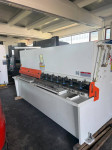 Hidraulične škare QC12K-6×2500, ESTUN E200PS