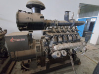 Industrijski generatorski set (motor+ agregat)