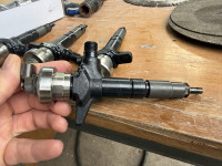 Injektori Denso 4 komada 8-98011604-5,