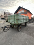 Prodajem prikolicu 6 tona