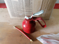 kantica (štrcaljka) za ulje / NOVO !