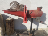 Čekićar za kukuruz