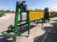 Stroj za razbijanje i čišćenje lješnjaka model: P 300