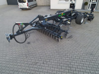 Agro-Tom BW3.0 kombinirani stroj za obradu u jednom prohodu