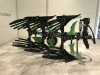 Plug Hofman Nero 3P Light