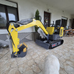 Novi Mini bager HS 10 1t