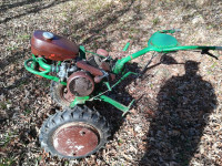 Motokultivator Agria s frezom