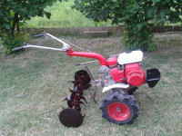 Motokultivator  HONDA   f 420
